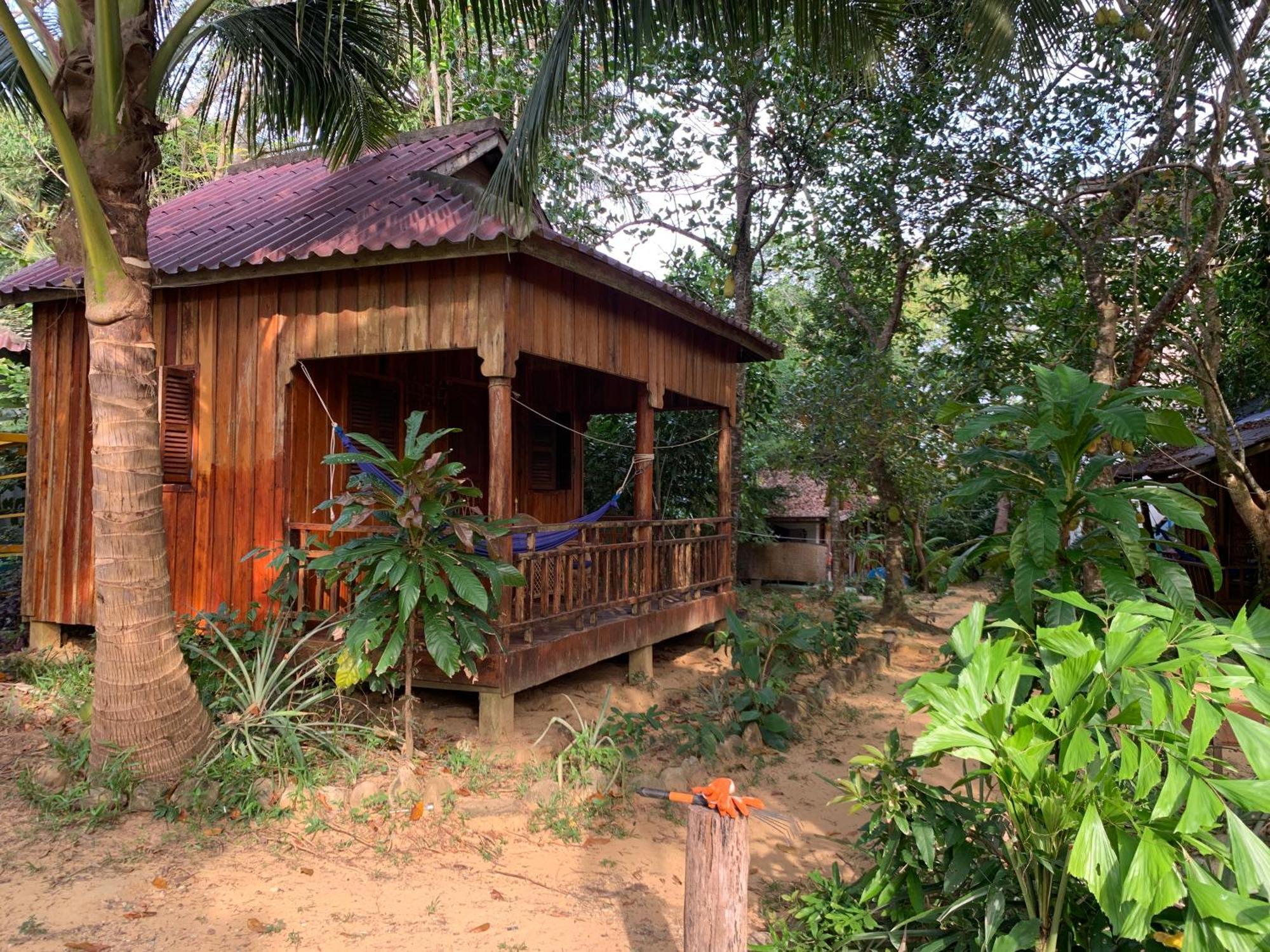 Easy Tiger - M'Pai Bay Beach, Koh Rong Sanloem Εξωτερικό φωτογραφία